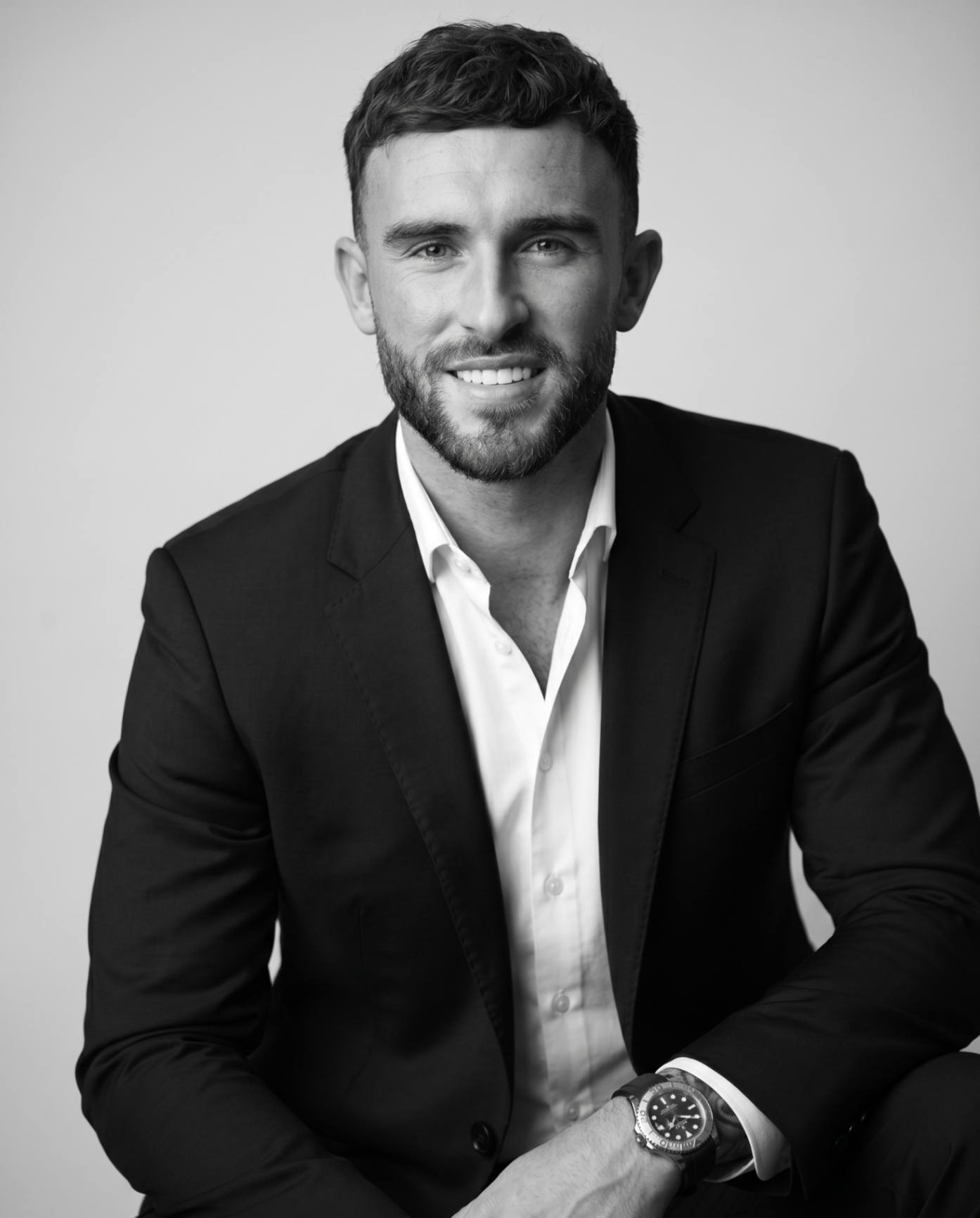 Jordan Hastie — Global Investor and M&A Specialist